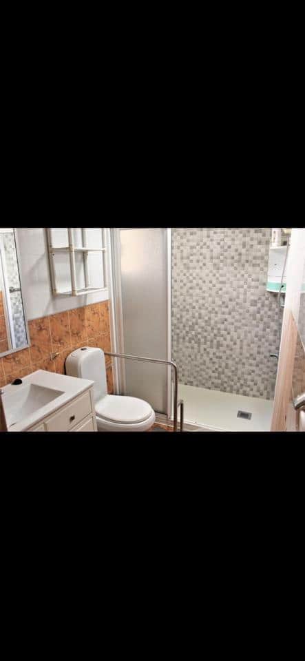4 bedroom Flat for rent in Malaga city - € 2,000 (Ref: 9944711)