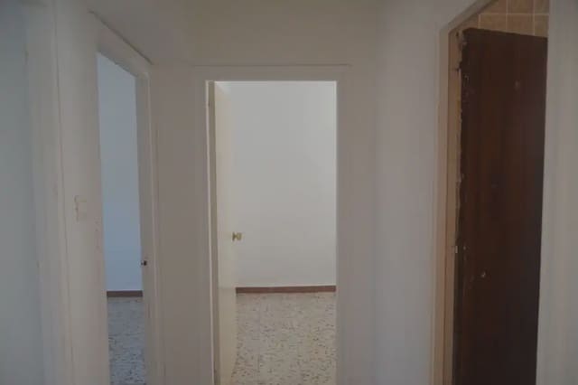 3 sypialnia Mieszkanie na sprzedaż w San Pedro - Gabriel Miró - María Guerrero, La Línea de la Concepción - 86 000 € (Ref: 10041545)