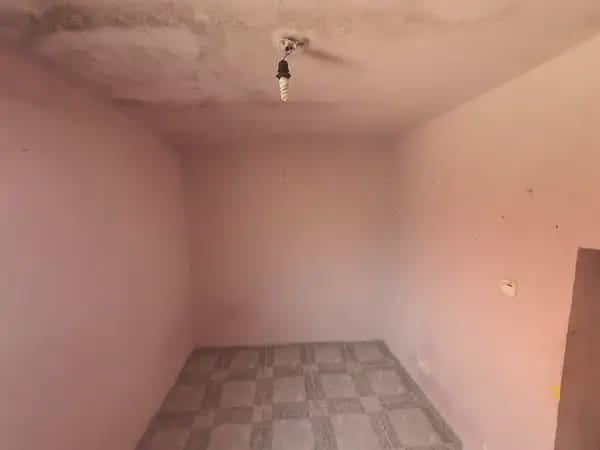 2 soveværelse Rækkehus til salg i Algeciras - € 37.500 (Ref: 9999195)