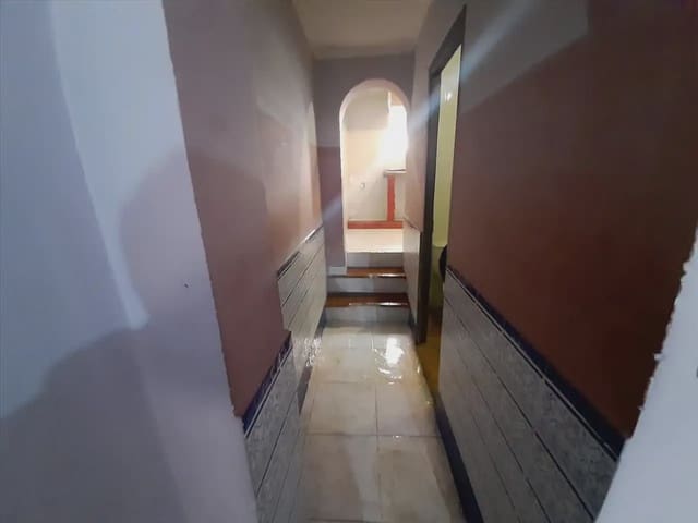 2 soveværelse Rækkehus til salg i Algeciras - € 37.500 (Ref: 9999195)