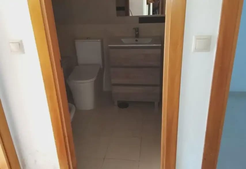 2 bedroom Apartment for sale in La Linea de la Concepcion - € 207,000 (Ref: 9999200)