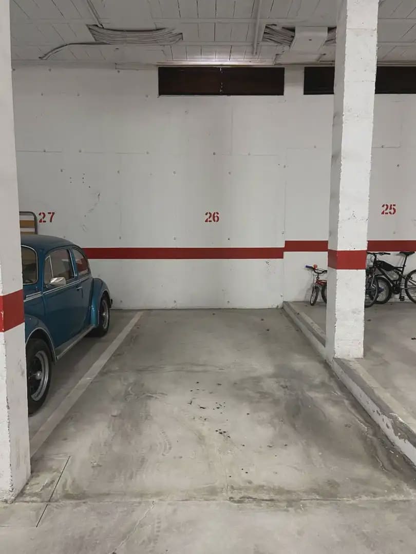 Garage for sale in Algeciras - € 9,400 (Ref: 9999202)