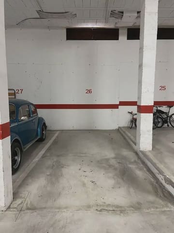 Garaż na sprzedaż w Algeciras - 9 400 € (Ref: 9999202)