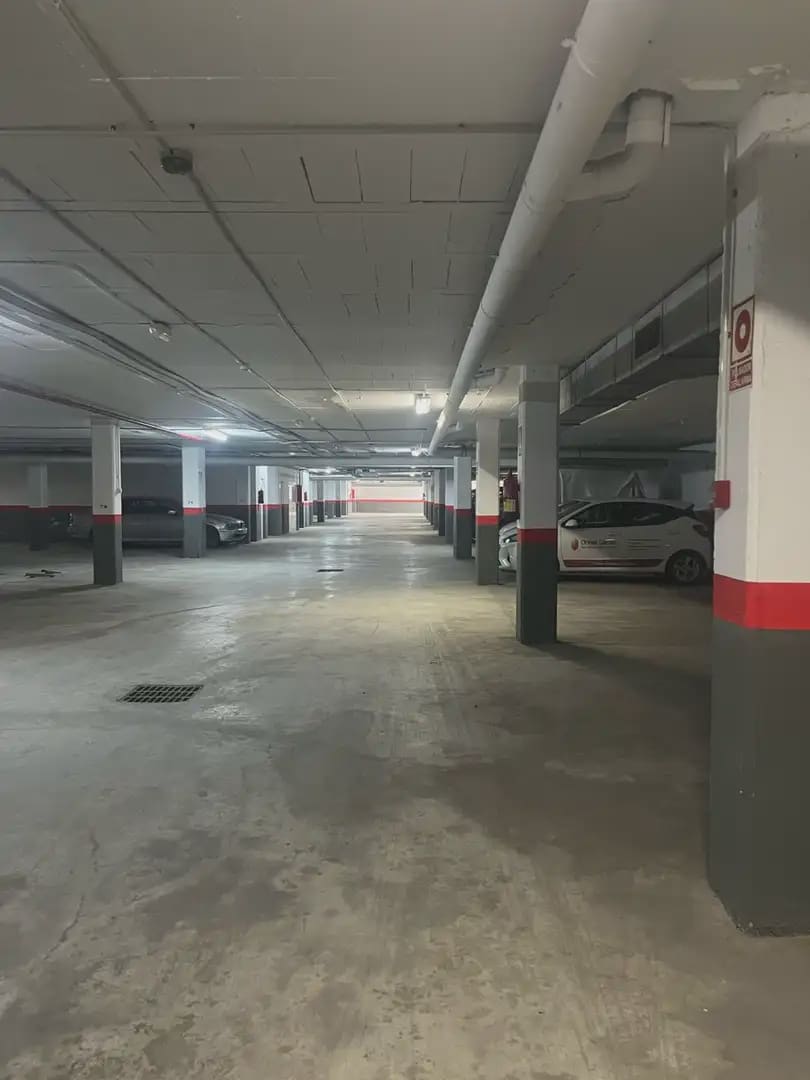 Garage in vendita in Los Barrios - 8.000 € (Rif: 9999205)