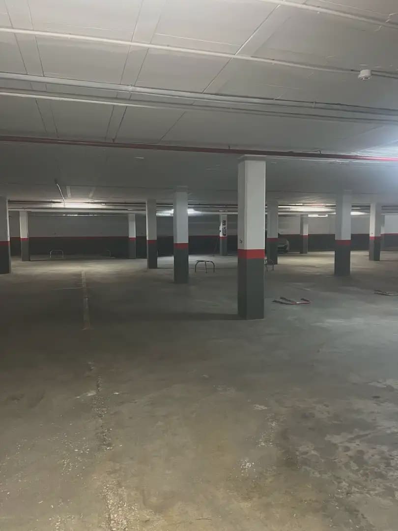 Garage in vendita in Los Barrios - 8.000 € (Rif: 9999205)