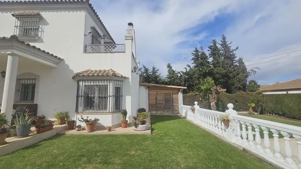 3 quarto Moradia para venda em Chiclana de la Frontera com garagem - 385 000 € (Ref: 9999206)
