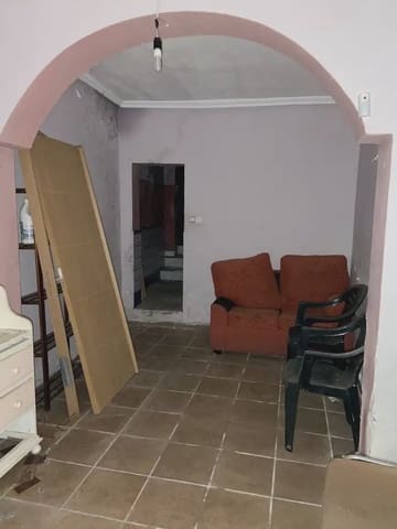 2 slaapkamer Appartement te koop in Algeciras - € 37.500 (Ref: 9999209)