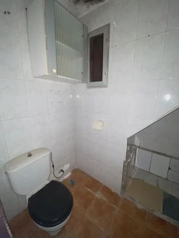 2 slaapkamer Appartement te koop in Algeciras - € 37.500 (Ref: 9999209)