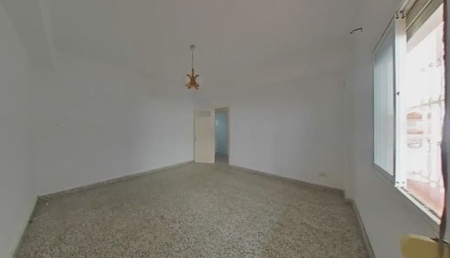 3 quarto Apartamento para venda em Algeciras - 115 000 € (Ref: 9999210)