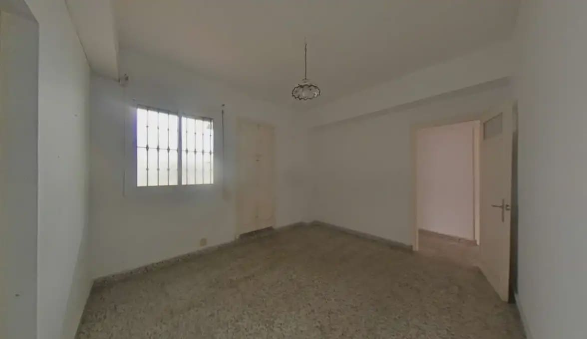 3 soveværelse Lejlighed til salg i Algeciras - € 115.000 (Ref: 9999210)