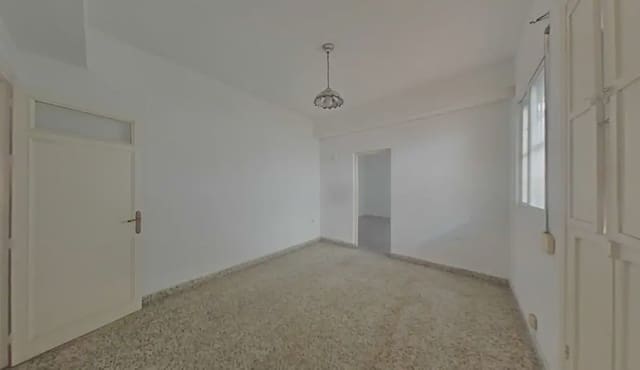 3 quarto Apartamento para venda em Algeciras - 115 000 € (Ref: 9999210)