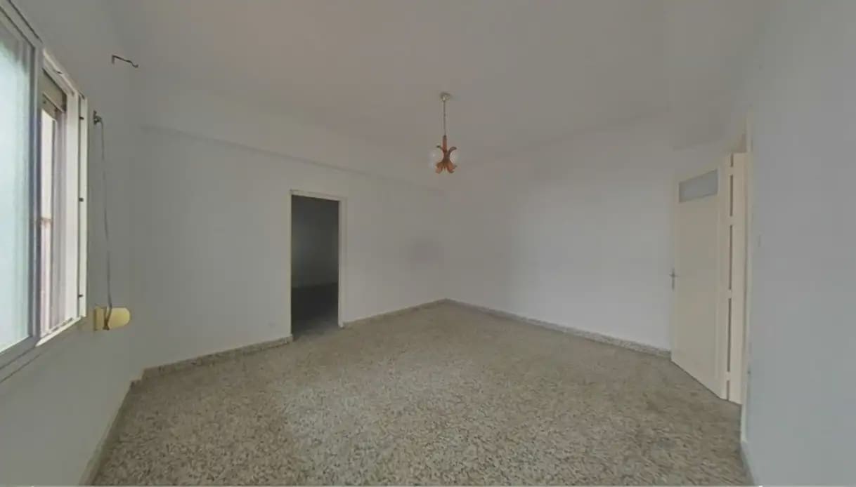 3 soveværelse Lejlighed til salg i Algeciras - € 115.000 (Ref: 9999210)