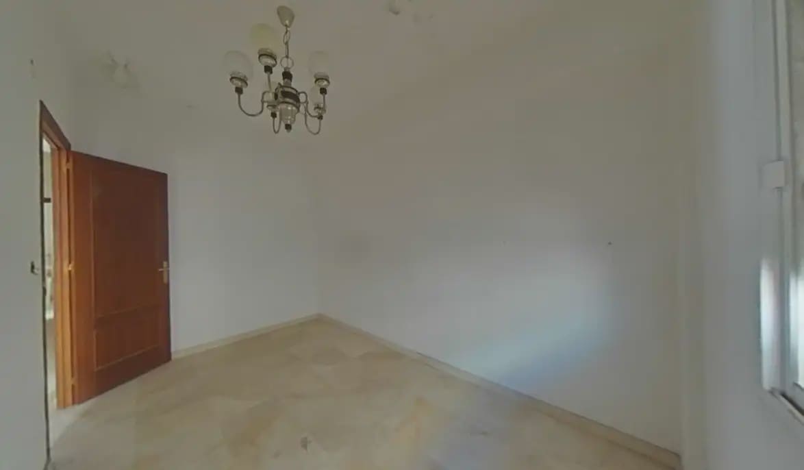3 soveværelse Lejlighed til salg i Algeciras - € 115.000 (Ref: 9999211)