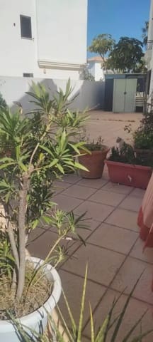 2 Zimmer Reihenhaus zu verkaufen in La Alcaidesa mit Garage - 330.000 € (Ref: 9999212)