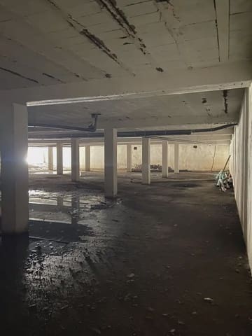 Gewerbe zu verkaufen in El Zabal - Santa Margarita, La Línea de la Concepción - 41.000 € (Ref: 9999213)
