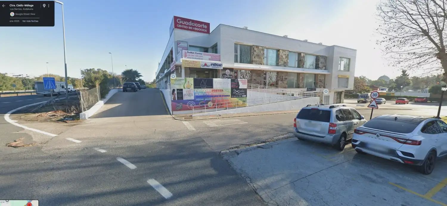 Autotalli myytävänä paikassa Los Barrios - 8 000 € (Ref: 9999214)