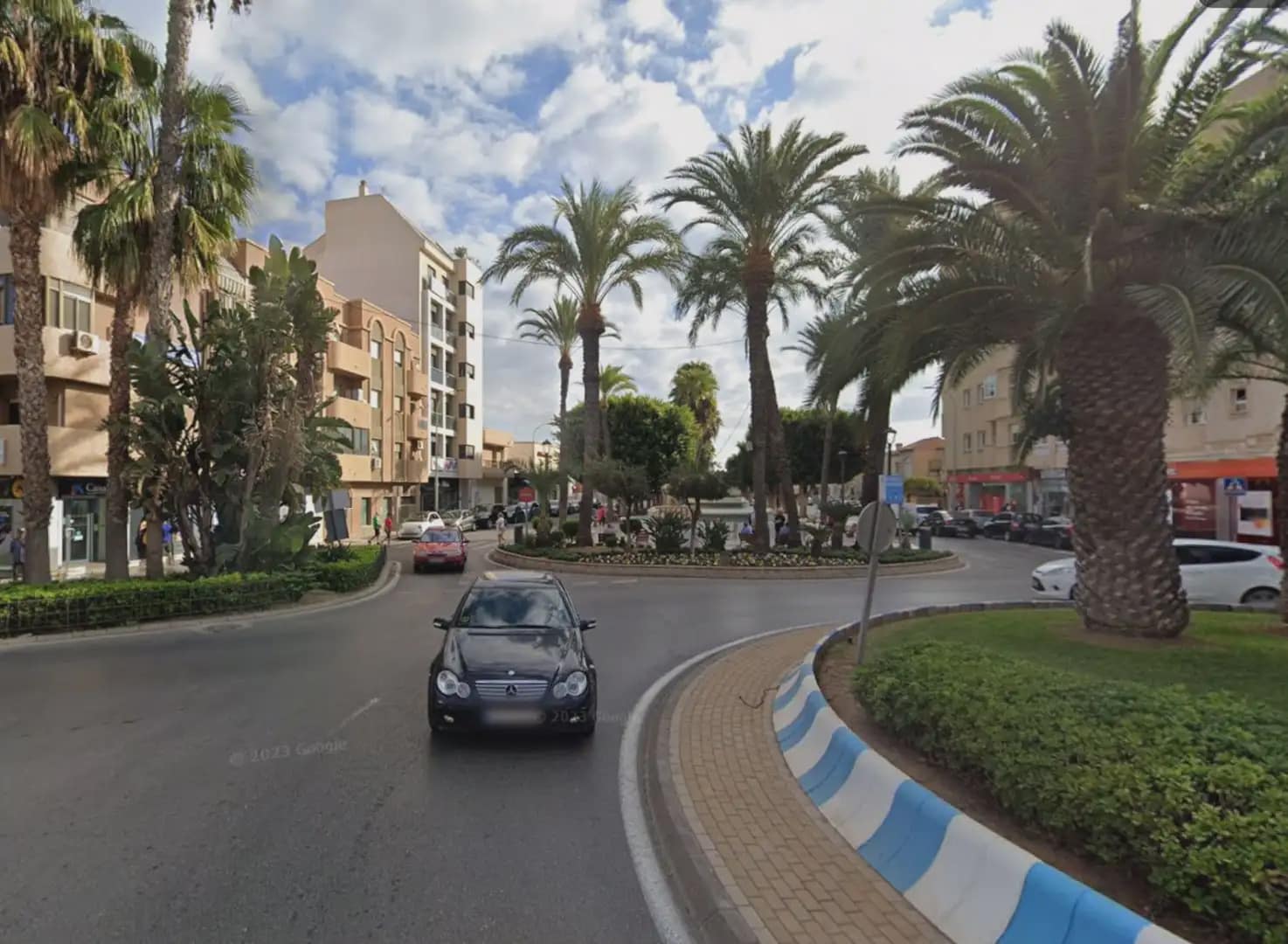 Gewerbe zu verkaufen in Roquetas de Mar - 450.000 € (Ref: 9999218)