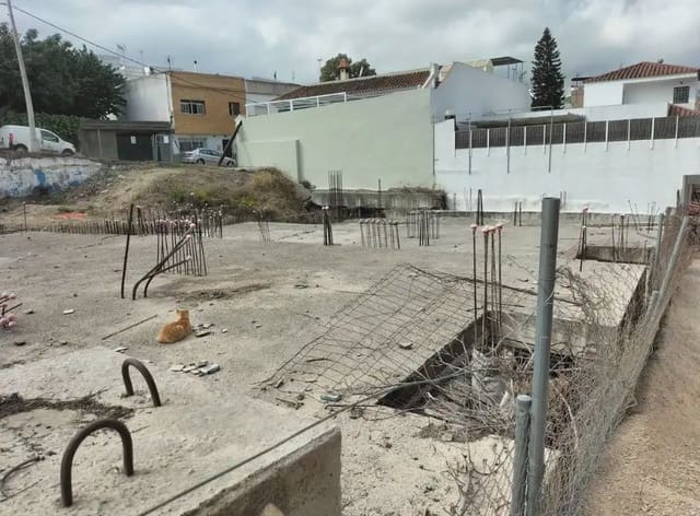 Area Edificabile in vendita in Algeciras - 121.000 € (Rif: 9999222)