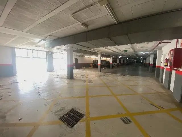 Garaż na sprzedaż w Los Barrios - 6 000 € (Ref: 9999224)