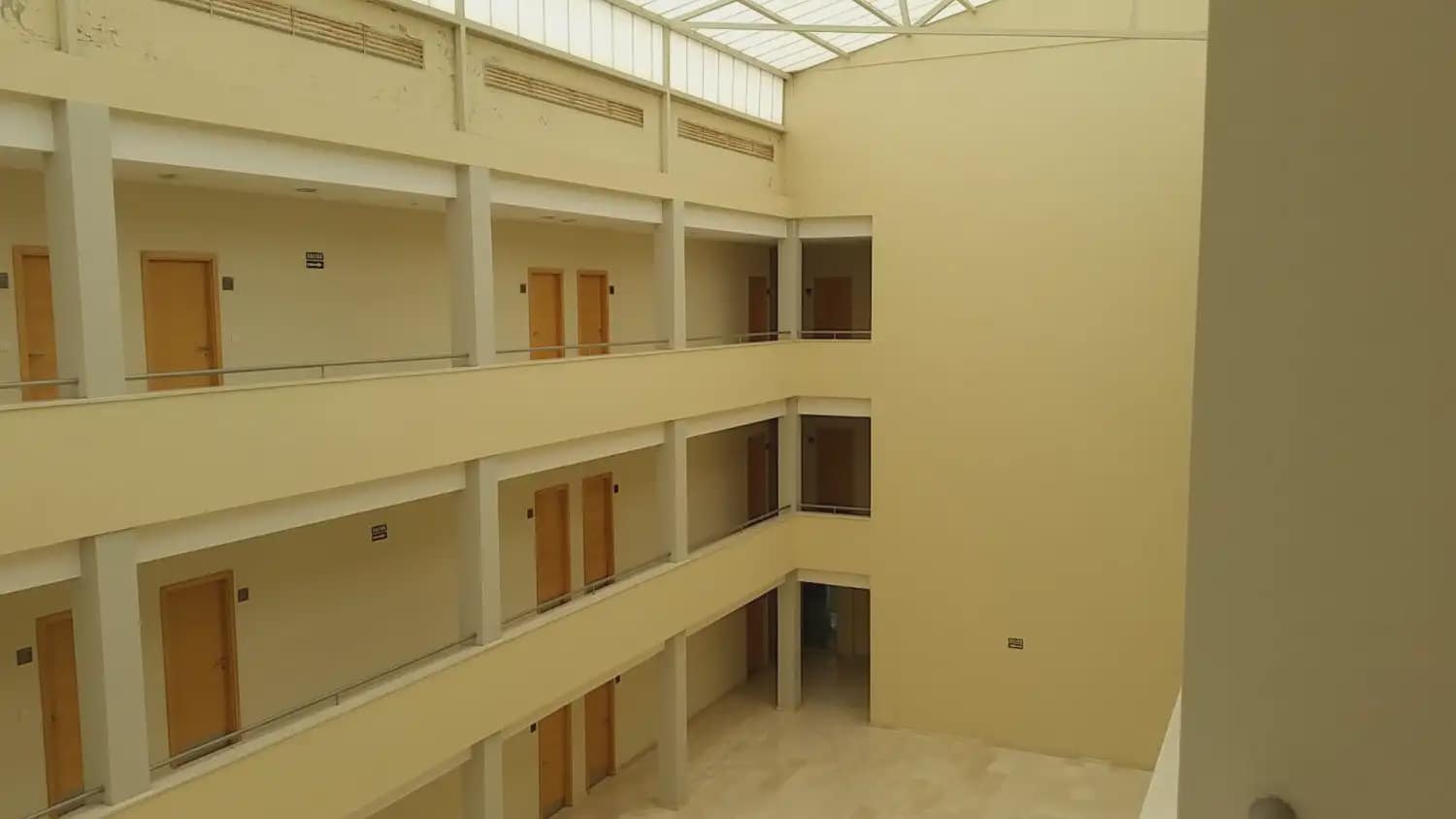 Gewerbe zu verkaufen in Los Barrios - 30.000 € (Ref: 9999225)