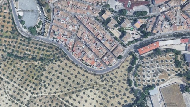 2 bedroom Townhouse for sale in Jaén city - € 90,000 (Ref: 9999232)