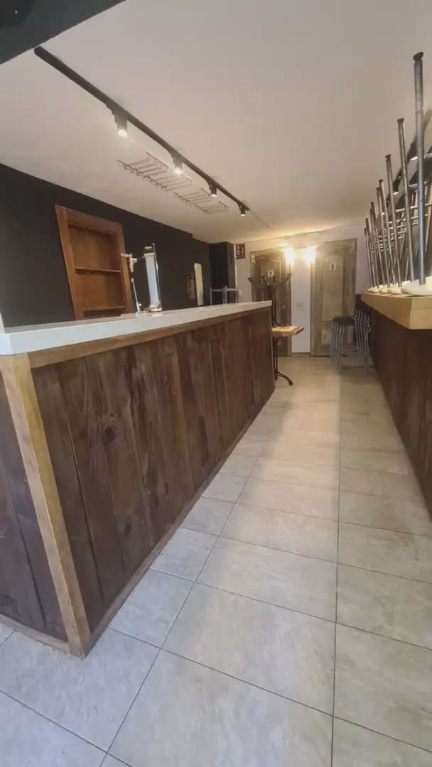 Commerciale da affittare in Algeciras - 900 € (Rif: 9999238)