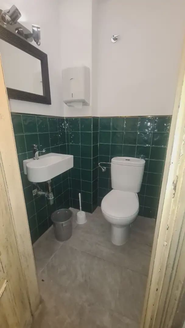 Commerciale da affittare in Algeciras - 900 € (Rif: 9999238)