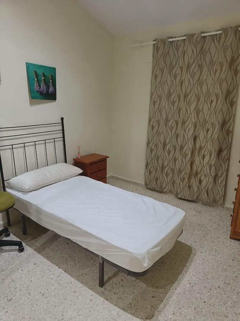 3 quarto Casa em Banda para venda em Algeciras com garagem - 176 000 € (Ref: 9999243)