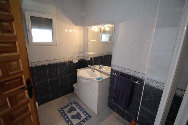 Piso de 3 habitaciones en San Miguel de Salinas en venta - 189.000 € (Ref: 10085693)