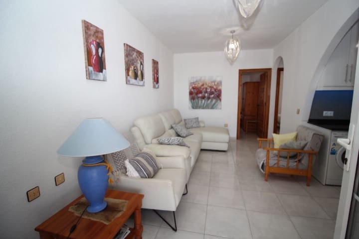 Piso de 3 habitaciones en San Miguel de Salinas en venta - 189.000 € (Ref: 10085693)