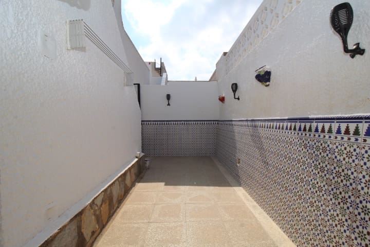 Piso de 3 habitaciones en San Miguel de Salinas en venta - 189.000 € (Ref: 10085693)
