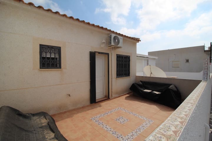 Piso de 3 habitaciones en San Miguel de Salinas en venta - 189.000 € (Ref: 10085693)
