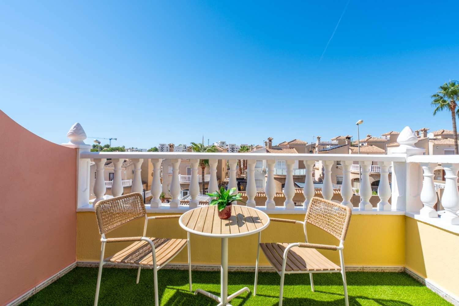 2 bedroom Bungalow for sale in Orihuela Costa with pool - € 229,800 (Ref: 10108879)