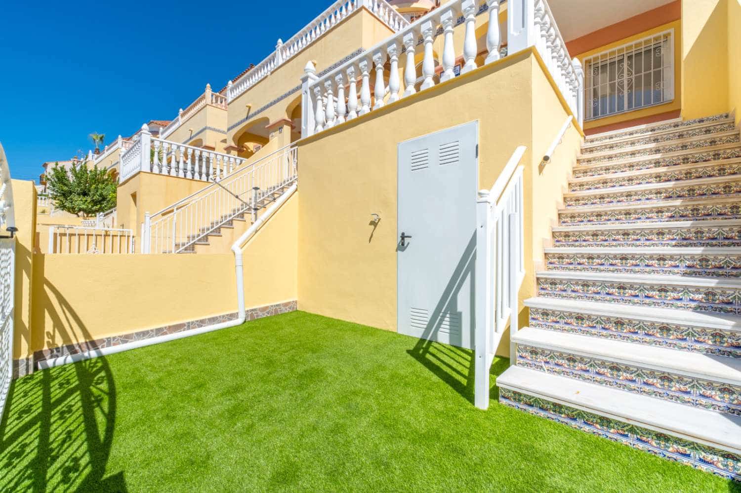 2 bedroom Bungalow for sale in Orihuela Costa with pool - € 229,800 (Ref: 10108879)
