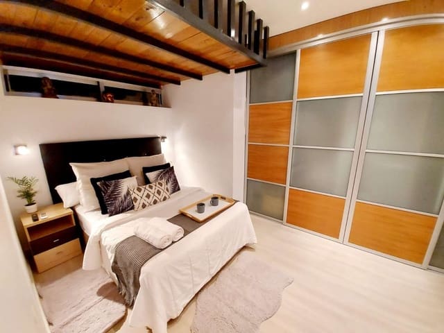 4 bedroom Villa for sale in Desamparados - Hurchillo - Torremendo, Orihuela with pool garage - € 495,000 (Ref: 10145759)