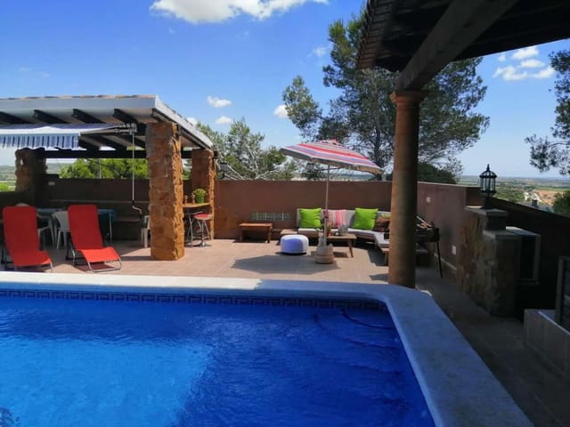 4 bedroom Villa for sale in Desamparados - Hurchillo - Torremendo, Orihuela with pool garage - € 495,000 (Ref: 10145759)