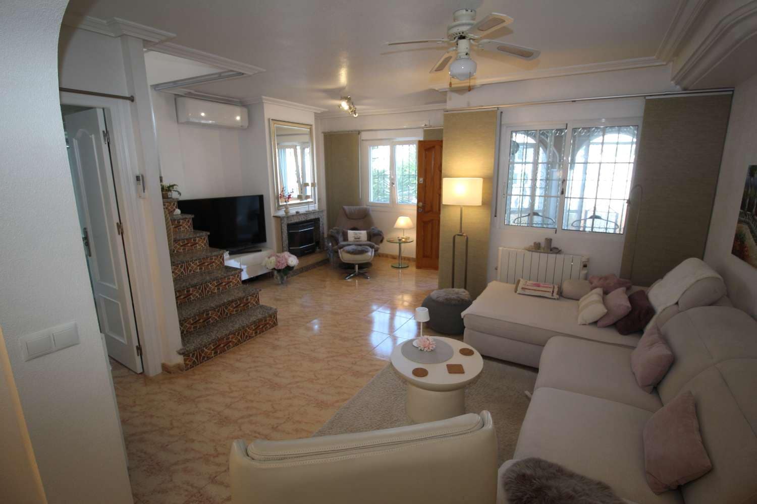2 camera da letto Villetta a Schiera in vendita in Orihuela Costa con piscina garage - 229.000 € (Rif: 10168192)