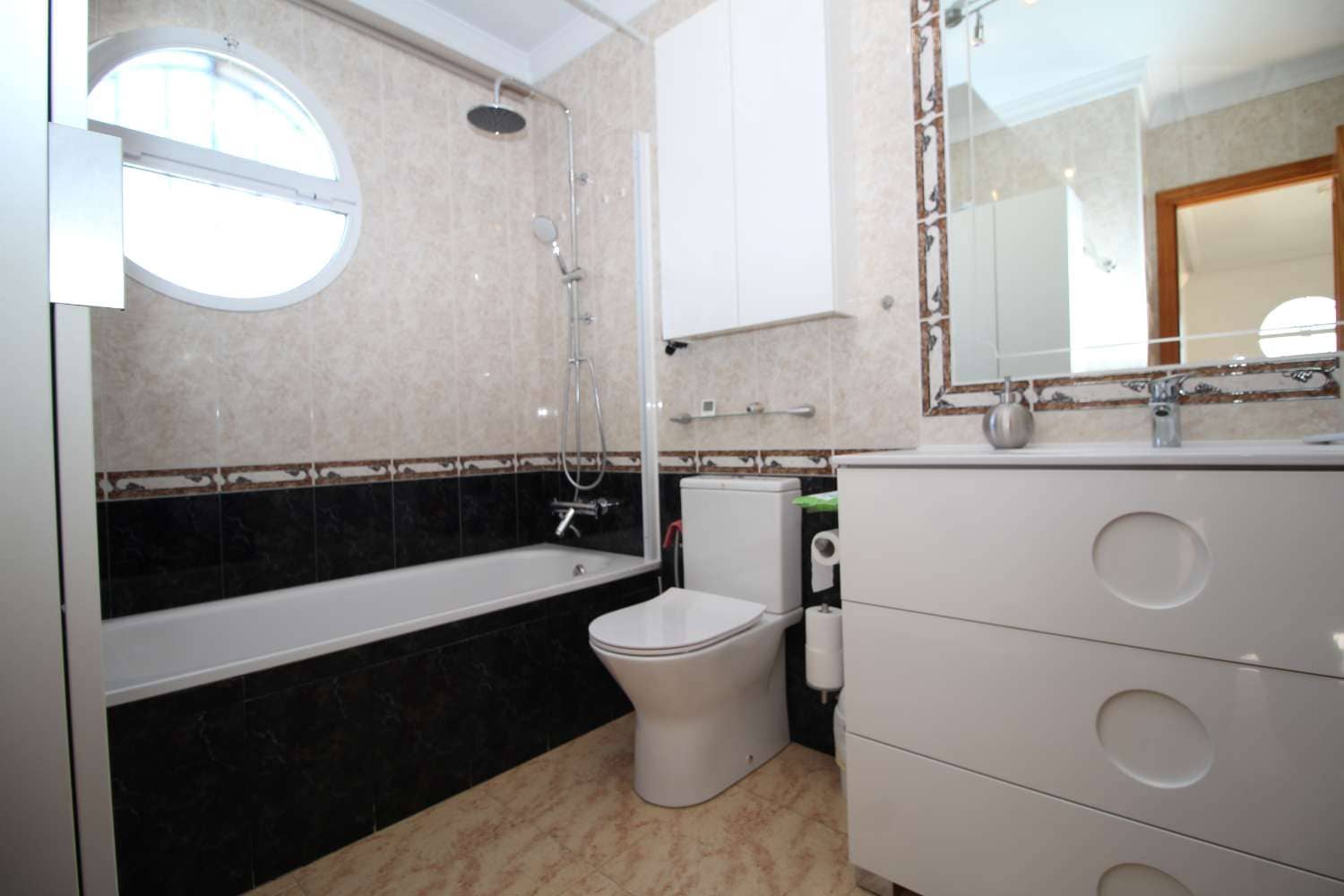 2 camera da letto Villetta a Schiera in vendita in Orihuela Costa con piscina garage - 229.000 € (Rif: 10168192)