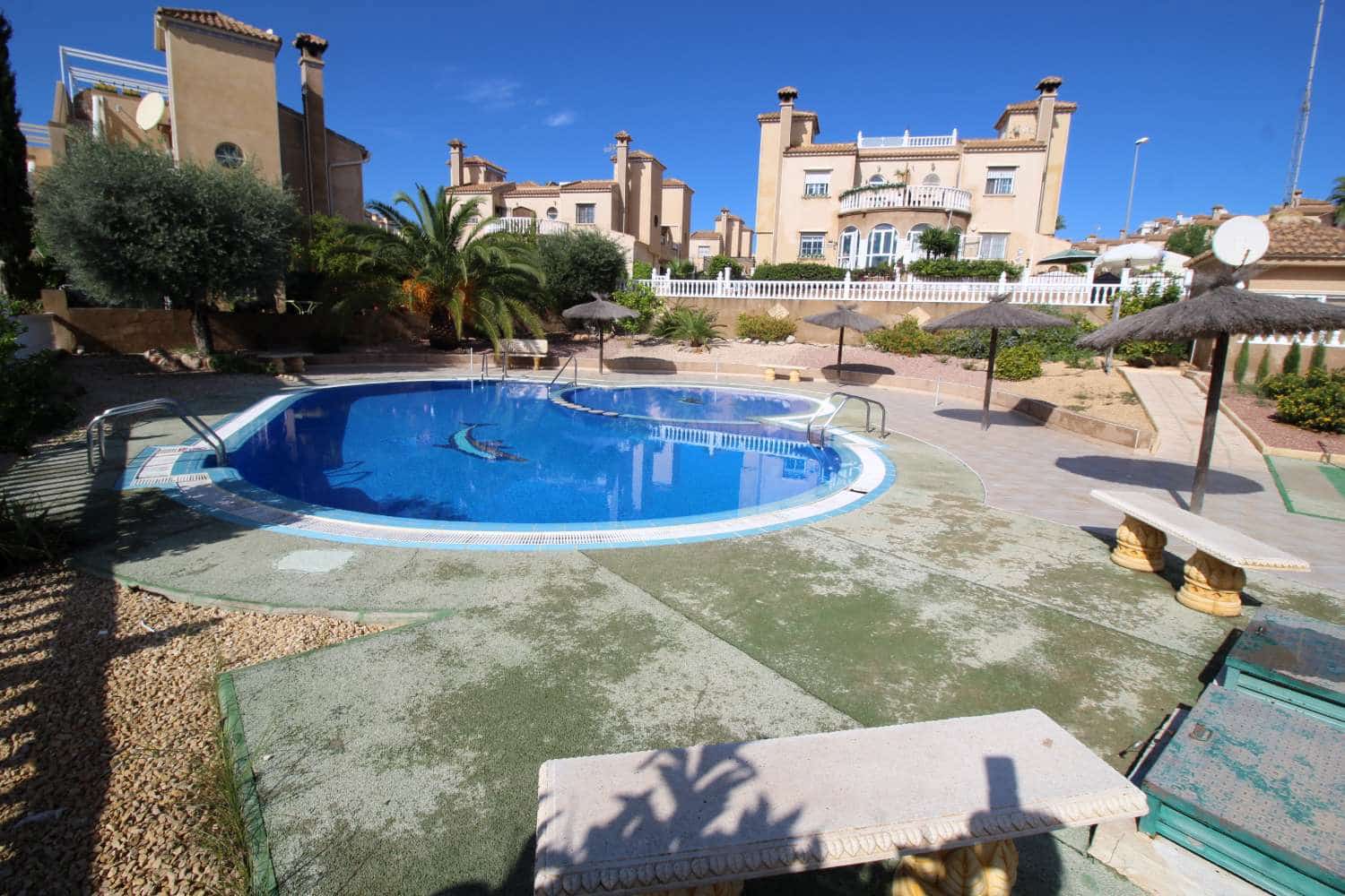 2 camera da letto Villetta a Schiera in vendita in Orihuela Costa con piscina garage - 229.000 € (Rif: 10168192)