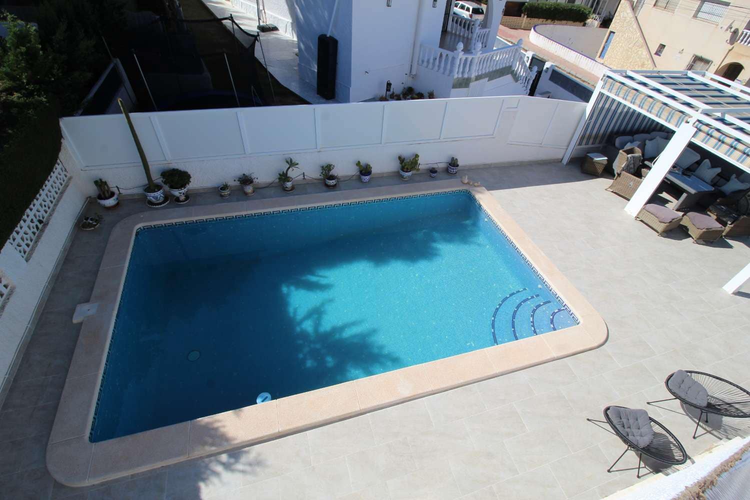 Chalet de 3 habitaciones en San Miguel de Salinas en venta con piscina garaje - 349.000 € (Ref: 10173206)