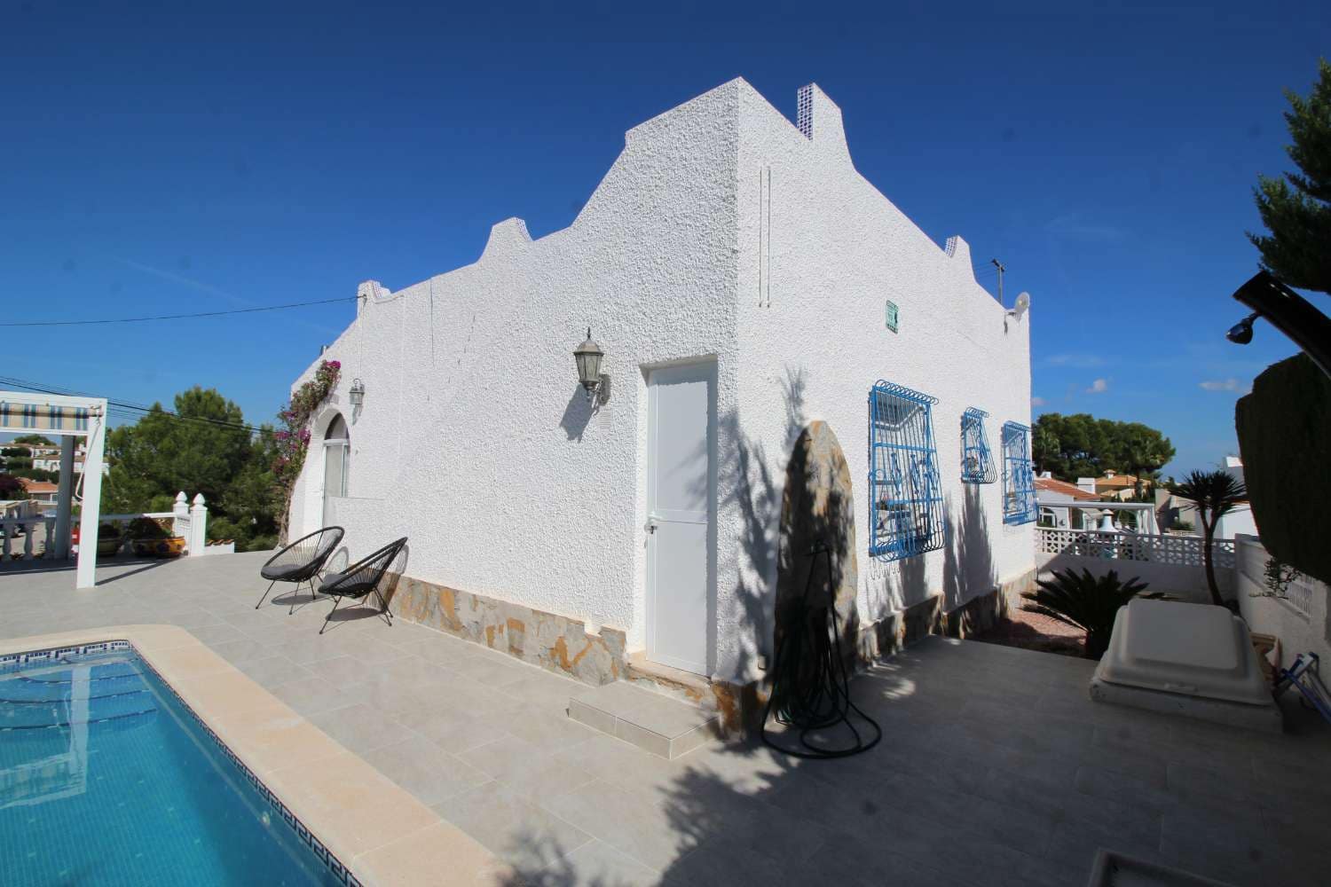 Chalet de 3 habitaciones en San Miguel de Salinas en venta con piscina garaje - 349.000 € (Ref: 10173206)