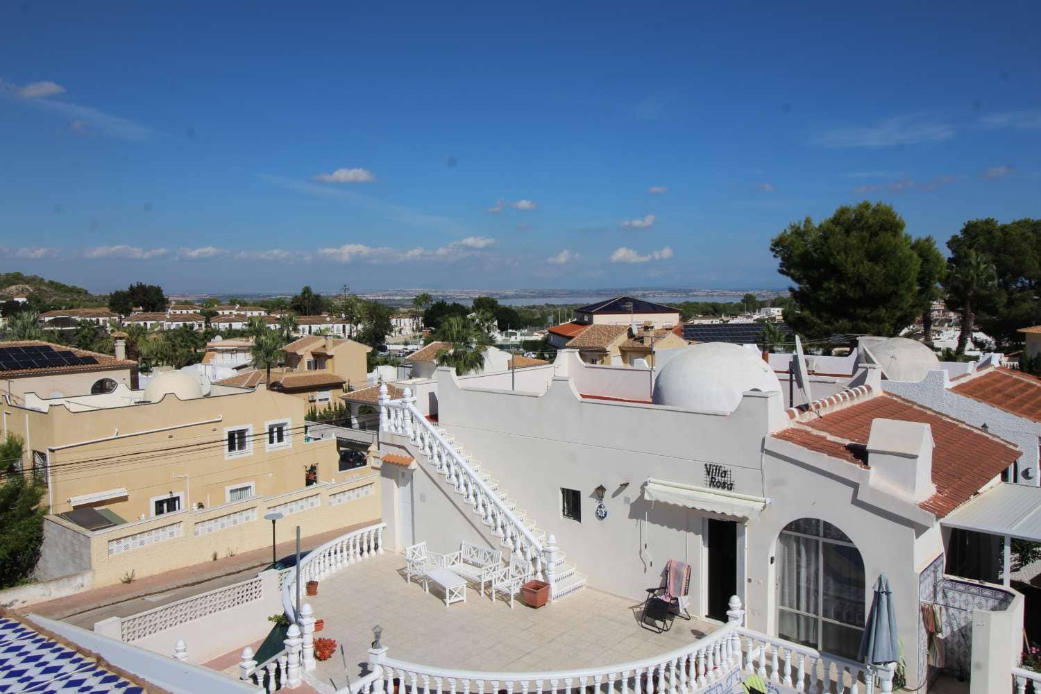 Chalet de 3 habitaciones en San Miguel de Salinas en venta con piscina garaje - 349.000 € (Ref: 10173206)