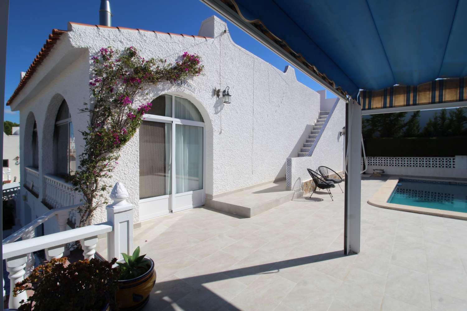 Chalet de 3 habitaciones en San Miguel de Salinas en venta con piscina garaje - 349.000 € (Ref: 10173206)