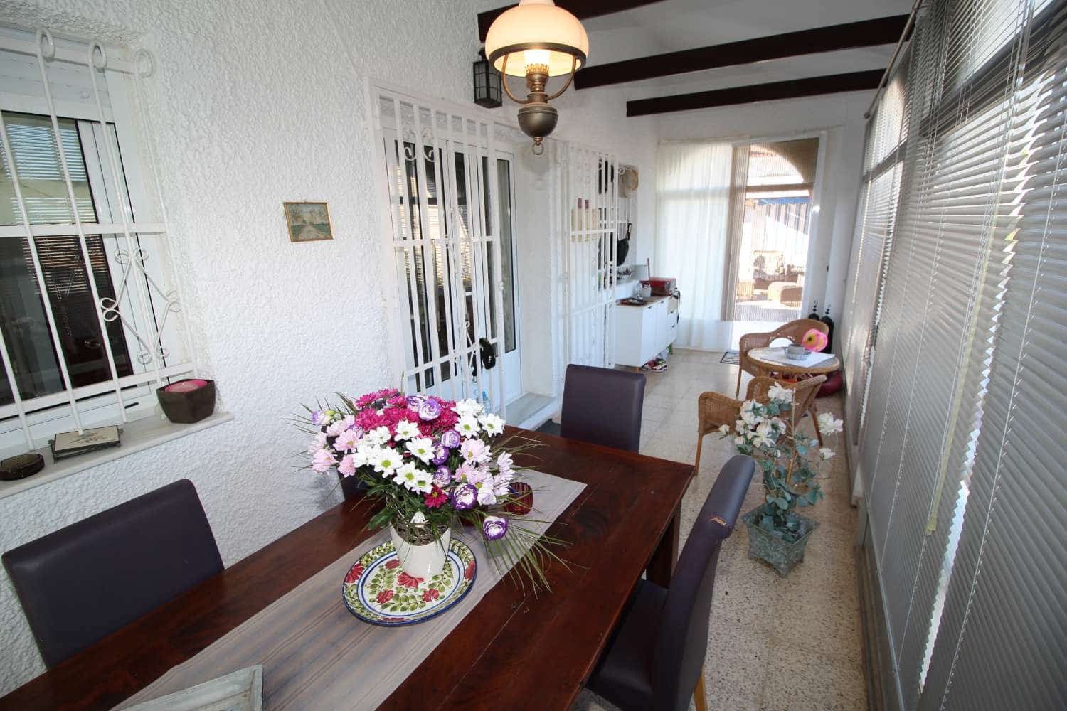 Chalet de 3 habitaciones en San Miguel de Salinas en venta con piscina garaje - 349.000 € (Ref: 10173206)