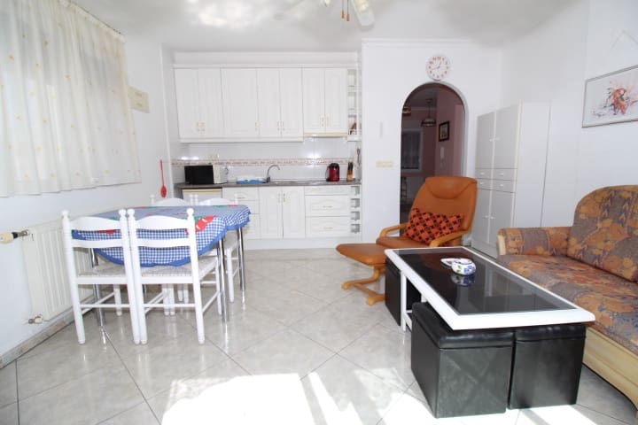 4 sovrum Villa till salu i Orihuela Costa med pool - 349 000 € (Ref: 8421078)