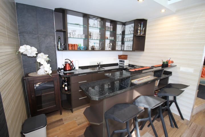 Chalet de 3 habitaciones en Orihuela Costa en venta con piscina - 265.000 € (Ref: 8499958)