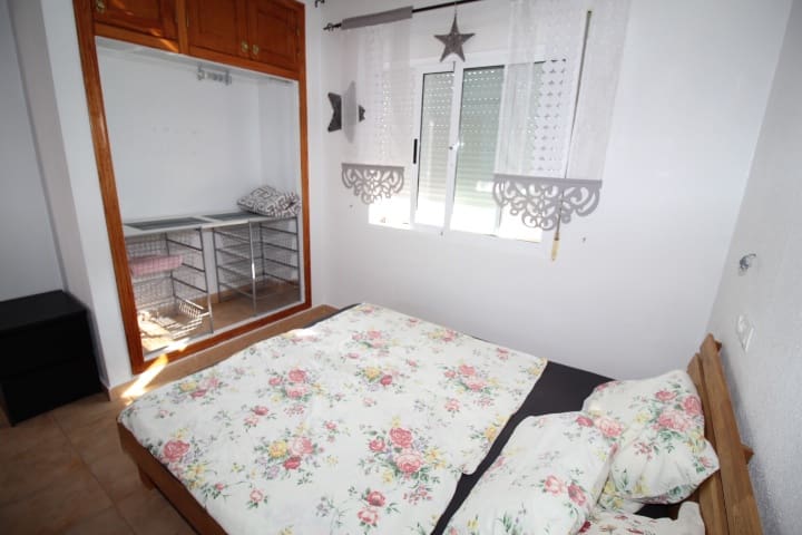 Chalet de 3 habitaciones en Orihuela Costa en venta con piscina - 265.000 € (Ref: 8499958)