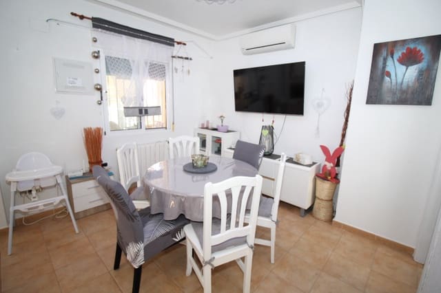 Chalet de 3 habitaciones en Villamartín - Las Filipinas, Orihuela en venta con piscina - 265.000 € (Ref: 8499958)