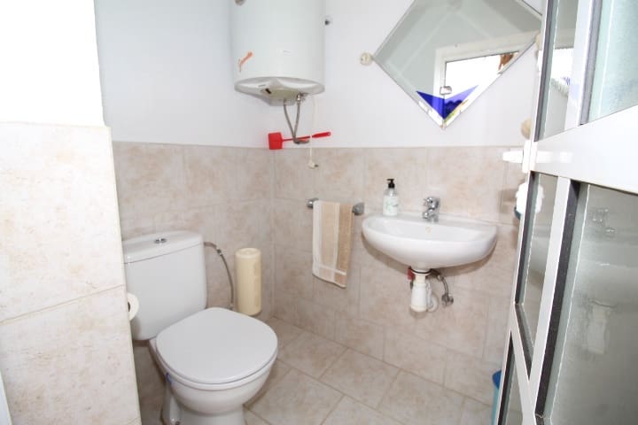 Chalet de 3 habitaciones en San Miguel de Salinas en venta con piscina - 460.000 € (Ref: 8541888)