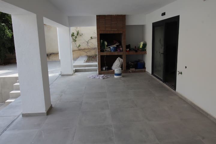 4 bedroom Villa for sale in Torrevieja with pool - € 995,000 (Ref: 8603413)